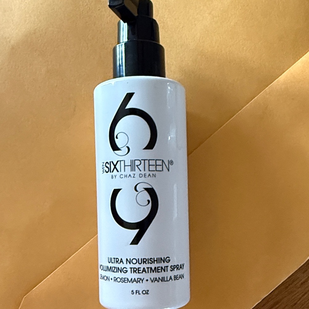 WEN Six Thirteen Ultra Nourishing Volumizing Treatment Spray - Black and White